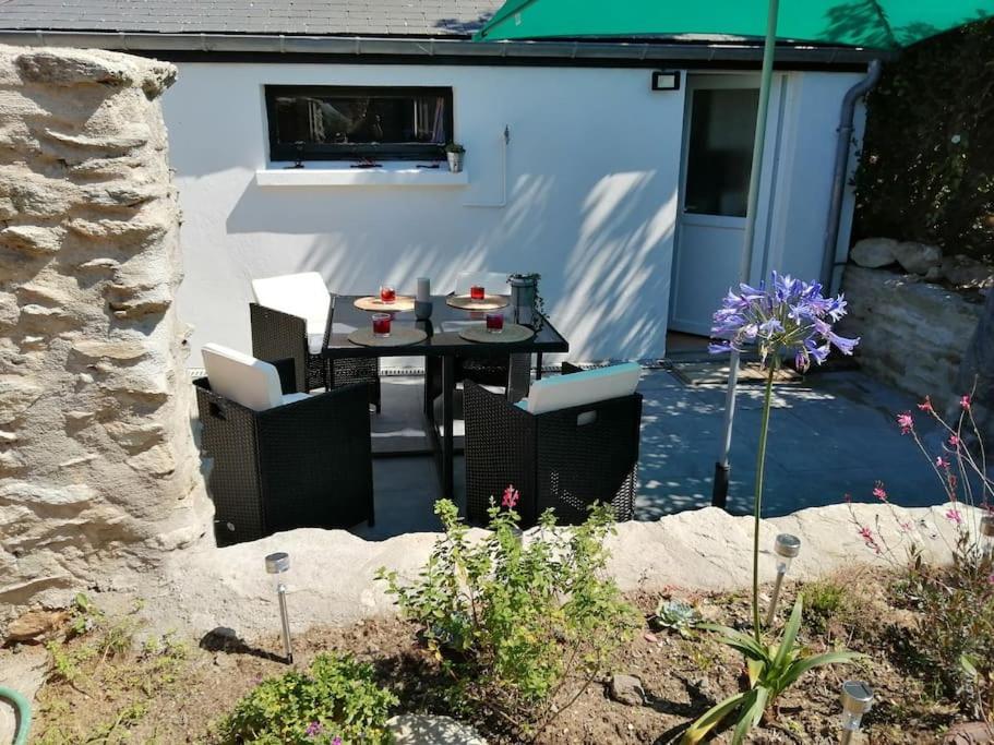 Gite La Fontaine Des Pres Cherbourg-en-Cotentin Esterno foto
